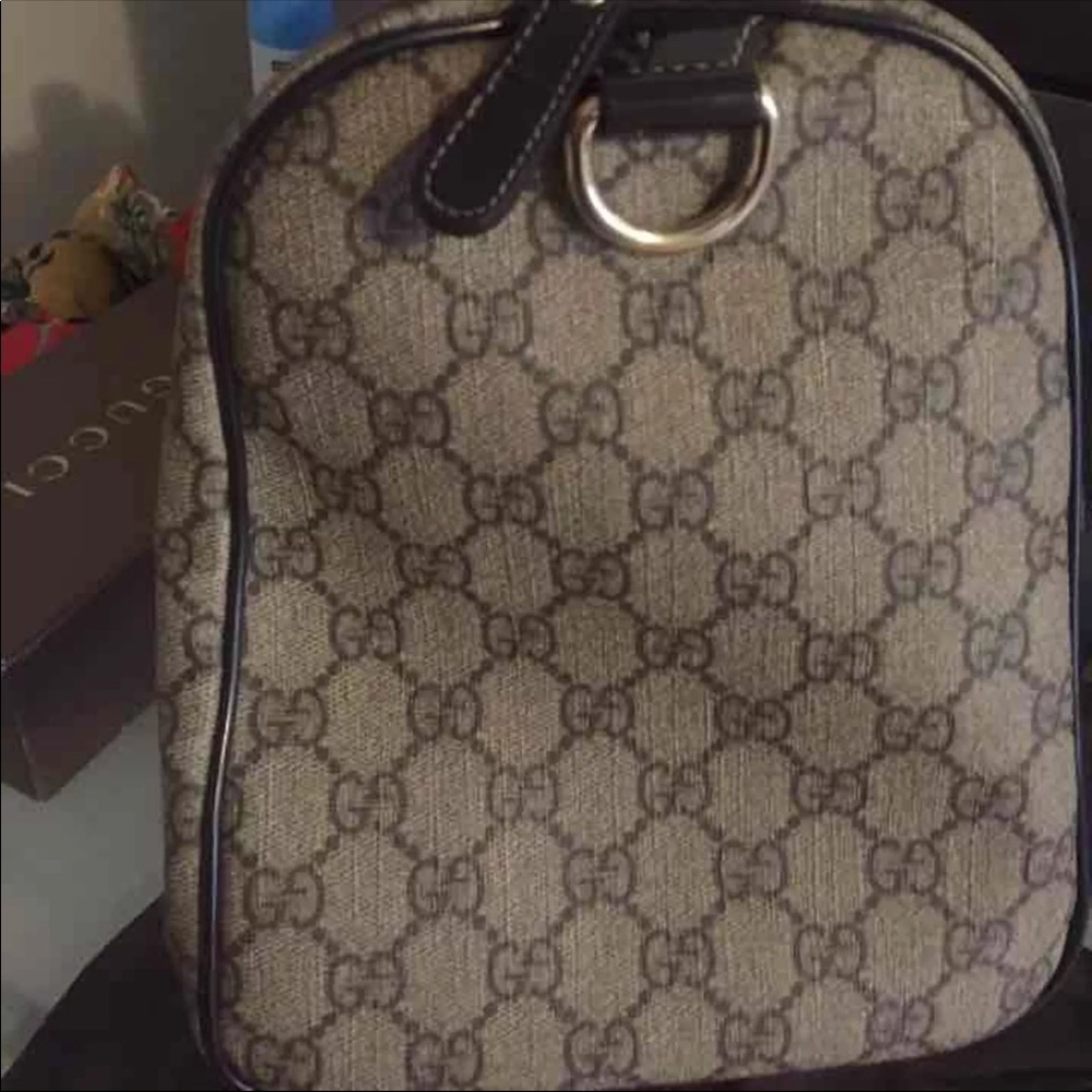 **SOLD**  100% Authentic Gucci Boston - Picture 2 of 5